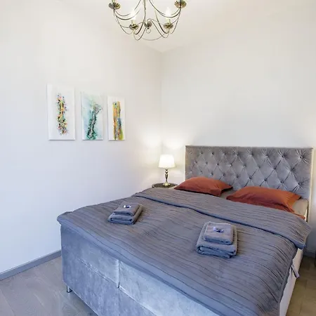 Apartment New Loft Majori With Terrace Jurmala